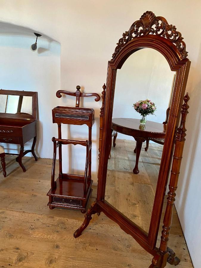 Zamek Kolstejn - Hotel Chateau Goldenstein Branná Exteriör bild