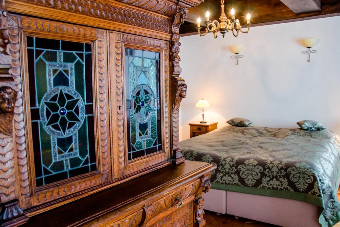 Zamek Kolstejn - Hotel Chateau Goldenstein Branná Exteriör bild